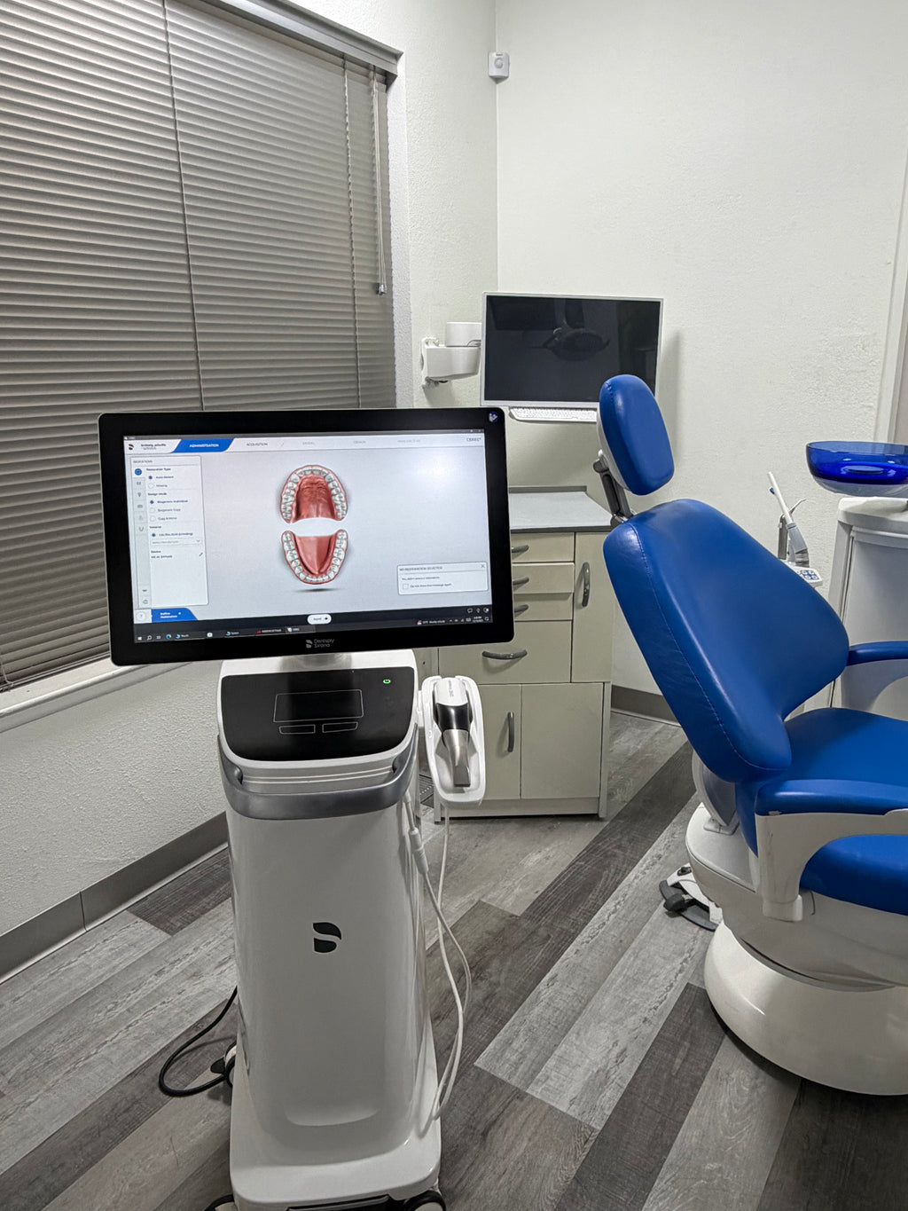 Sirona CEREC Primescan Cart Dental Intraoral Scanner